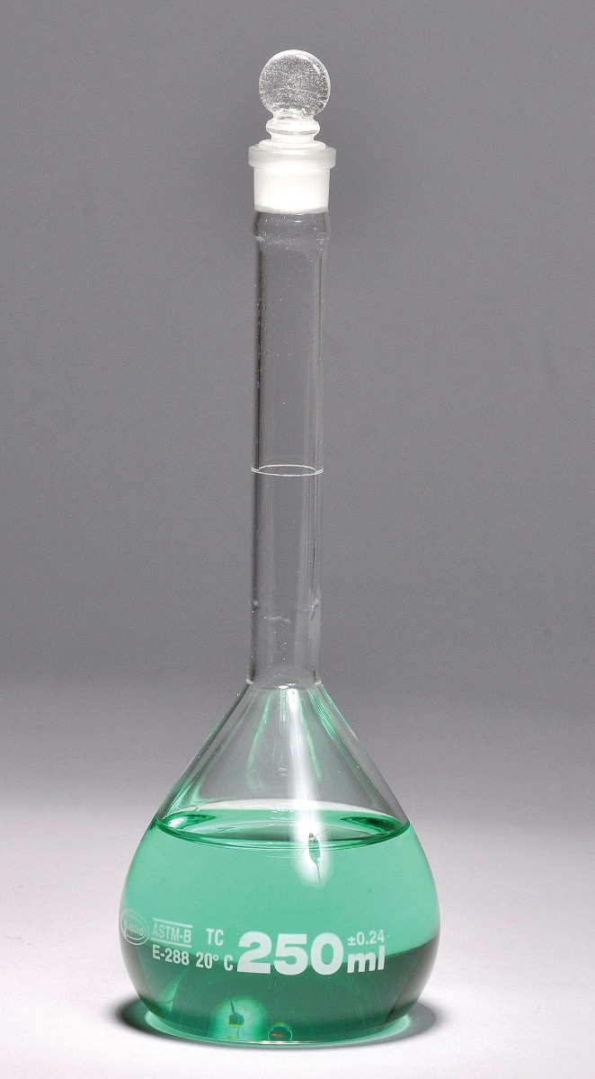Volumetric Flasks with Glass Stoppers, Class B