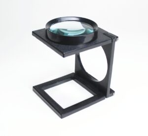 Giant Folding Magnifier